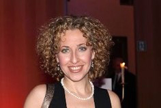 Irma Pogribna – Diplom-Kosmetikerin Beauticum München